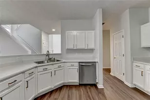 6670 Island Point Dr, Buford, GA 30518 - Photo 23