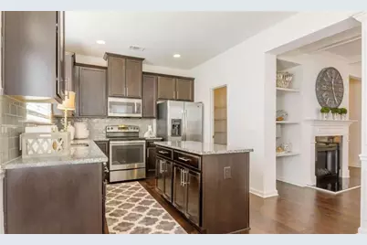 5888 Radford Loop, Fairburn, GA 30213 - Photo 3