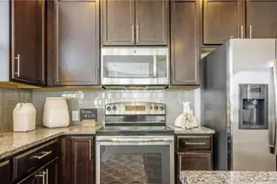 5888 Radford Loop, Fairburn, GA 30213 - Photo 7