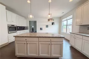 1027 Halletts Peak Pl, Lawrenceville, GA 30044 - Photo 15