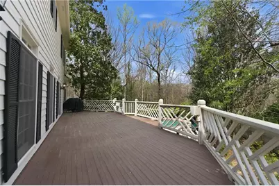 220 Morgan Farm Drive, Atlanta, GA 30342 - Photo 11