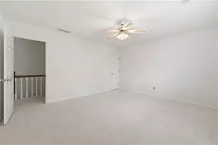 220 Morgan Farm Dr, Atlanta, GA 30342 - Photo 15
