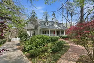 220 Morgan Farm Dr, Atlanta, GA 30342 - Photo 35