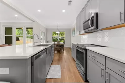 6870 Kate Lane, Flowery Branch, GA 30542 - Photo 13