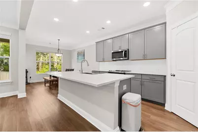 6870 Kate Lane, Flowery Branch, GA 30542 - Photo 11