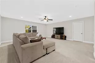 6870 Kate Ln, Flowery Branch, GA 30542 - Photo 41