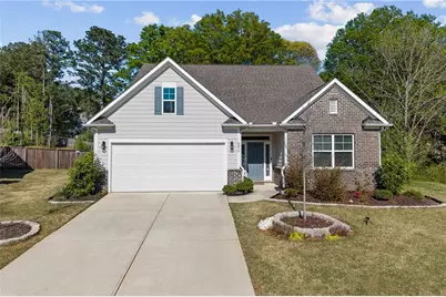 6870 Kate Lane, Flowery Branch, GA 30542 - Photo 1