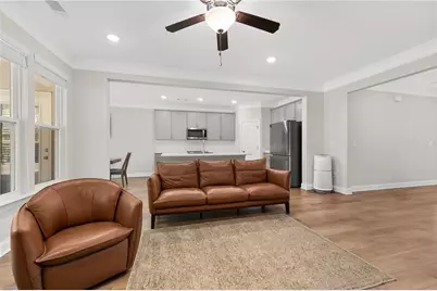 6870 Kate Lane, Flowery Branch, GA 30542 - Photo 9