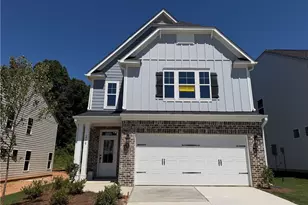 210 Trace Blf, Dawsonville, GA 30534 - Photo 1
