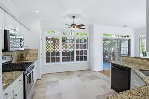 220 Ridge Point Ct, Alpharetta, GA 30022 - Photo 17