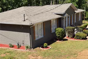 3336 Camelot Dr, Marietta, GA 30062 - Photo 11