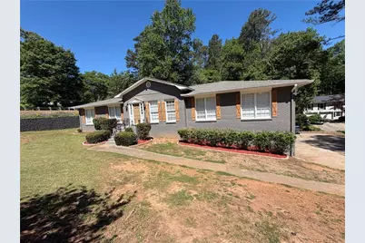 3336 Camelot Drive, Marietta, GA 30062 - Photo 3