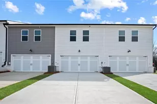 404 Reflection Dr, Stockbridge, GA 30281 - Photo 3