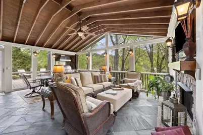 210 Lakeside Drive NW, Kennesaw, GA 30144 - Photo 3