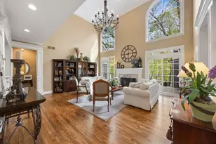 210 Lakeside Dr NW, Kennesaw, GA 30144 - Photo 13