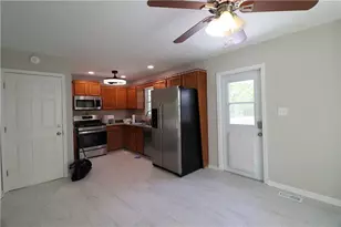 192 Deerfield Dr, Hiram, GA 30141 - Photo 7