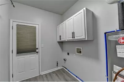 3977 Howell Park Road, Duluth, GA 30096 - Photo 9