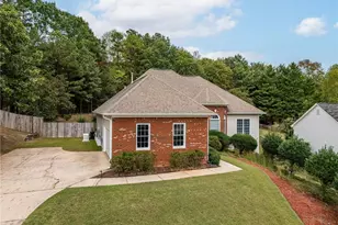 7590 Golden Sands Dr, Cumming, GA 30041 - Photo 3