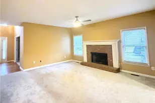 2550 Wellsley Ln, Cumming, GA 30041 - Photo 5