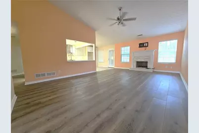 4060 Crescent Walk Lane, Suwanee, GA 30024 - Photo 7