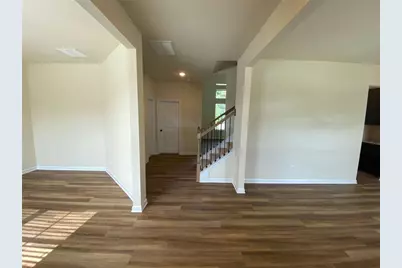 5595 Mirror Lake Drive, Cumming, GA 30028 - Photo 3