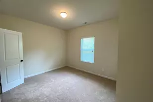 5595 Mirror Lake Dr, Cumming, GA 30028 - Photo 29