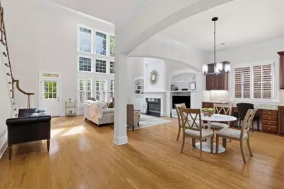 305 Wembley Circle, Sandy Springs, GA 30328 - Photo 13