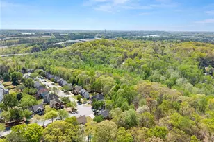 3656 Castle View Ct, Suwanee, GA 30024 - Photo 53