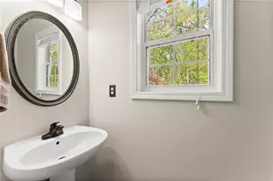 3656 Castle View Ct, Suwanee, GA 30024 - Photo 17