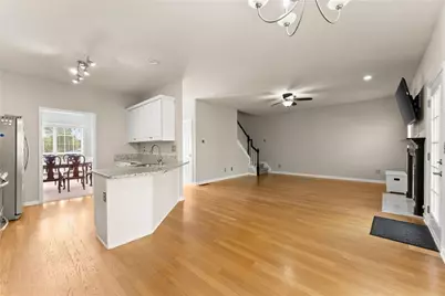 3656 Castle View Court, Suwanee, GA 30024 - Photo 11