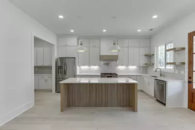 5422 Copper Creek Road, Flowery Branch, GA 30542 - Photo 13