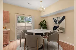 1102 Pleasant Oaks Ct, Lawrenceville, GA 30044 - Photo 9