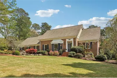 1005 16th Fairway, Sandy Springs, GA 30350 - Photo 3