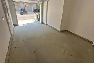 352 Skylar Ct, Atlanta, GA 30315 - Photo 37