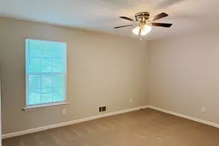 3090 Creel Rd, Atlanta, GA 30349 - Photo 11