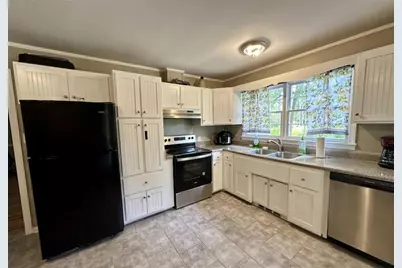 2960 Stuart Drive, Macon, GA 31204 - Photo 5