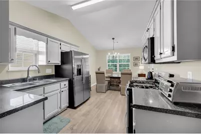 132 Amelia Creek Way, Lawrenceville, GA 30045 - Photo 15