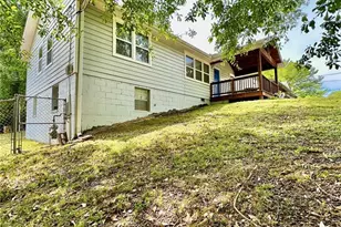 2260 Carver Dr NW, Atlanta, GA 30314 - Photo 15