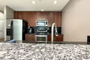 400 W Peachtree St NW, Atlanta, GA 30308 - Photo 13