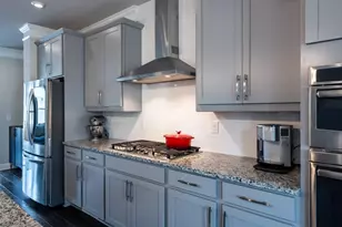 4062 Townsend Ln, Atlanta, GA 30346 - Photo 11