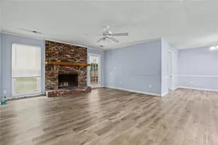 20 Lakeside Dr, Ellenwood, GA 30294 - Photo 9