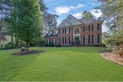 335 Trowbridge Lane, Lawrenceville, GA 30043 - Photo 3