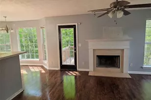 605 Michael Cir, Monroe, GA 30655 - Photo 5