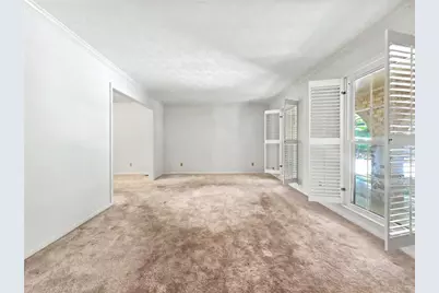 5385 Seaton Way, Dunwoody, GA 30338 - Photo 5