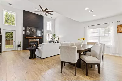 7839 Keepsake Lane, Flowery Branch, GA 30542 - Photo 11