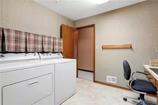 4228 Cove Ct NE, Marietta, GA 30067 - Photo 59