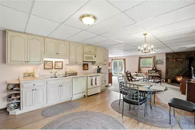 4228 Cove Court NE, Marietta, GA 30067 - Photo 43