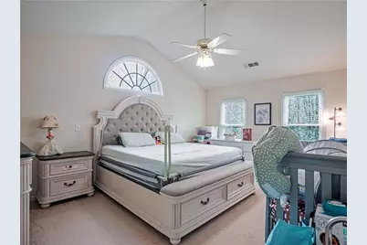 10910 Chatburn Way, Johns Creek, GA 30097 - Photo 19