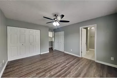 156 W Oaks Place, Woodstock, GA 30188 - Photo 7