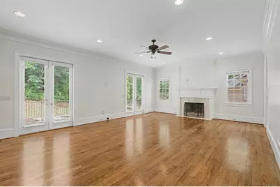 3880 Stratford Walk Circle NE, Atlanta, GA 30342 - Photo 7